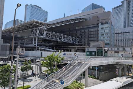 　【暑さ対策】大阪の駅で「日傘」借りられる！