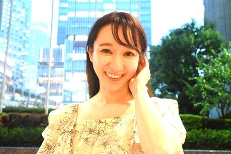 　宝塚歌劇在団時の出演舞台『龍の宮物語』を彷彿とさせる雨が降り続ける黄昏時、大阪・梅田で有沙瞳さんにお話しを聞きました「雨降る日、必ずあなたのことを思い出すよ」