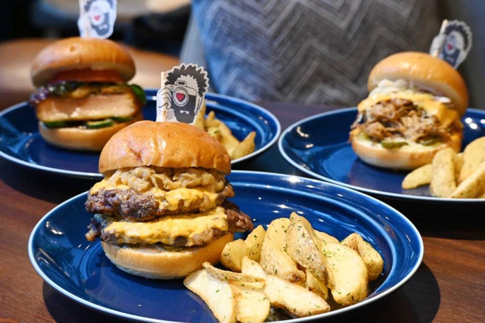 　黒門市場や大阪の食文化を取り入れたクラフトバーガー６種を展開する「Ｂｕｒｇｅｒ ＆ Ｇｒｅｅｎｓ」