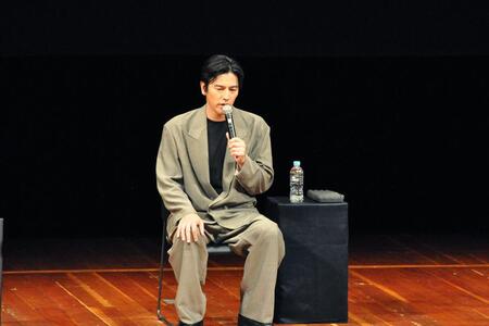 「大河ドラマ『豊臣兄弟！』 トークライブｉｎ高島・大溝」に登場、明智光秀を演じた要潤（８月９日・滋賀県高島市）