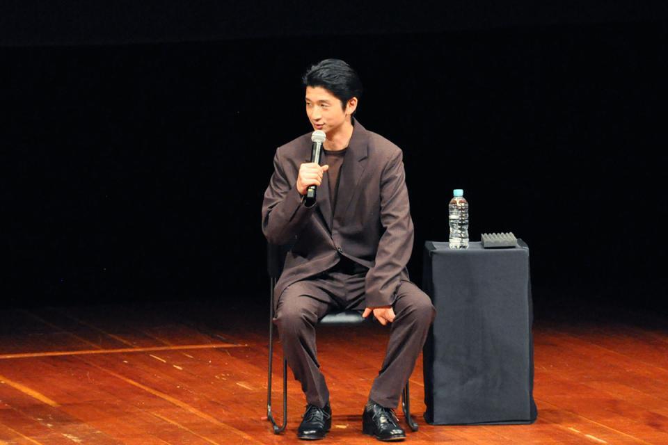 「大河ドラマ『豊臣兄弟！』 トークライブ?in高島・大溝」に登場、織田信澄を演じた緒形敦（8月9日・滋賀県高島市）