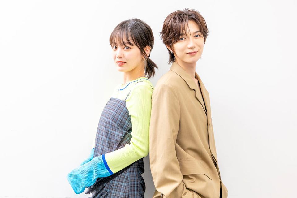 ドラマ『小麦とバターと復讐と』（カンテレ・フジテレビ系）取材会に出席した伊原六花、七五三掛龍也（Ｔｒａｖｉｓ Ｊａｐａｎ）　©カンテレ