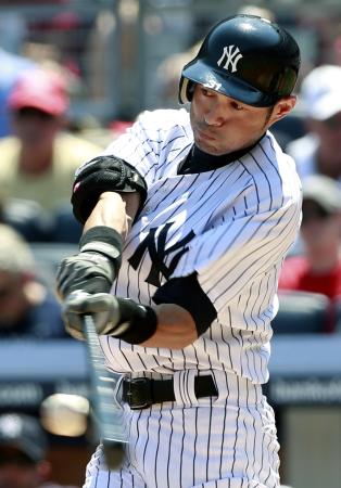 　３回に右前打を放ち、連続試合安打を１１に伸ばしたイチロー（共同）