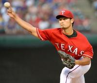 　ブルージェイズ戦に先発し、８回を５安打２失点で２敗目を喫したレンジャーズのダルビッシュ＝アーリントン（共同）