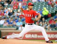 　ブルージェイズ戦に先発し、５回まで１安打無失点のレンジャーズのダルビッシュ＝アーリントン（共同）