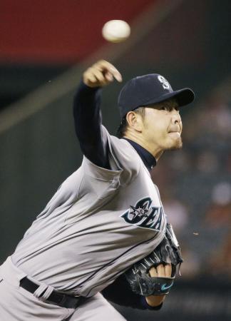 　エンゼルス戦に先発したマリナーズ・岩隈＝アナハイム（ＡＰ＝共同）