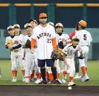 米大リーグ選手が野球教室、沖縄