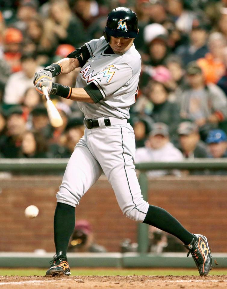 ７回、代打で三ゴロに倒れるイチロー＝サンフランシスコ（共同）