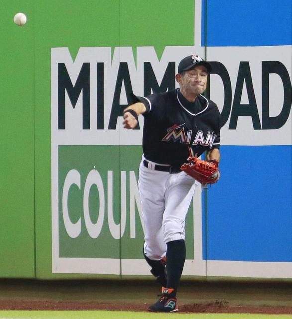 イチローお見事補殺 指揮官もうなった