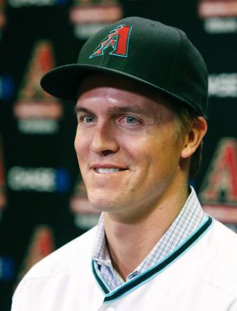 最高額のグリンキー投手が抱負