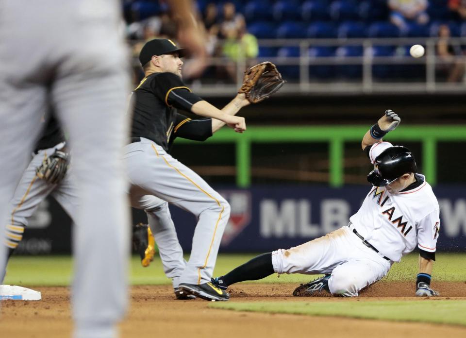 イチロー日米通算700盗塁 2安打 2美技 大リーグ デイリースポーツ Online