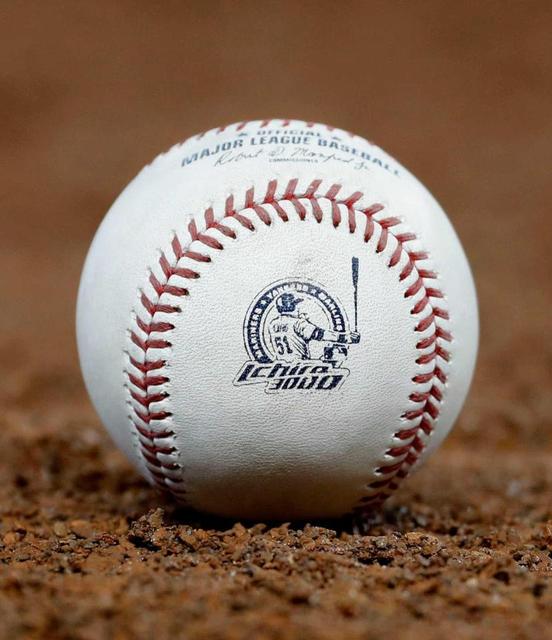 イチロー特別球、米国野球殿堂博物館に寄贈へ　米３０００Ｈ達成時作製
