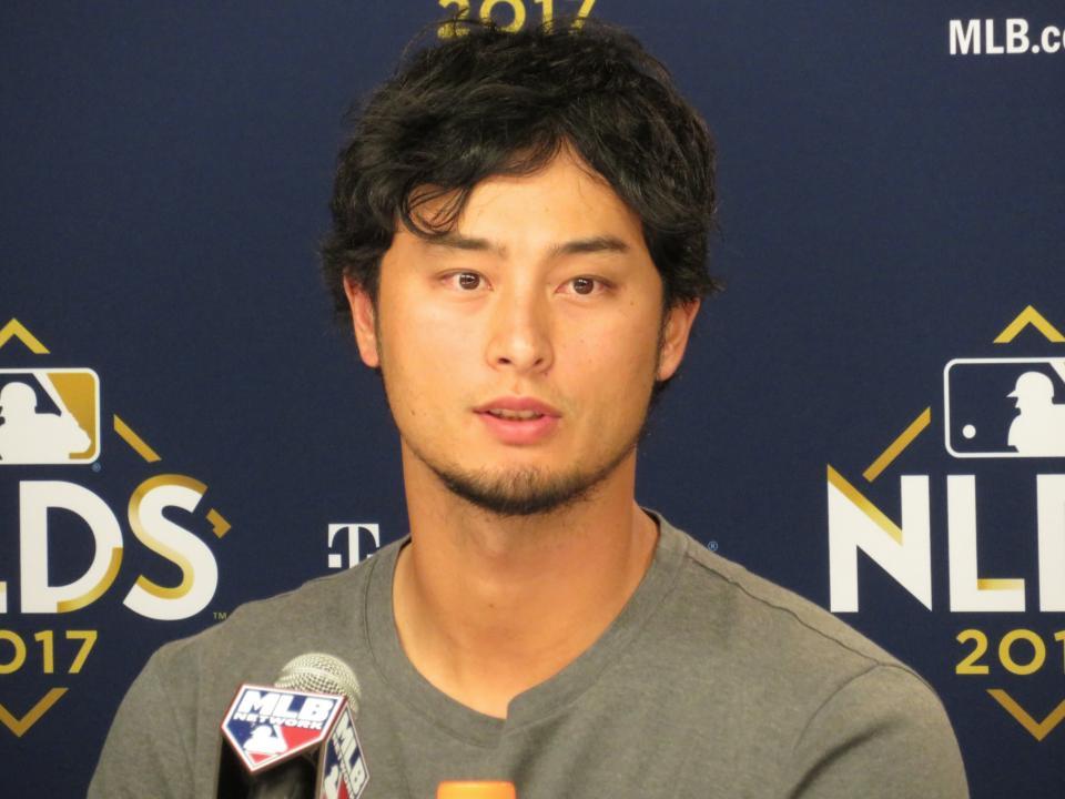　登板前日会見でのダルビッシュ（撮影・小林信行）
