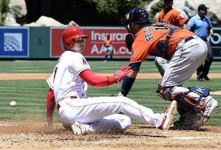 大リーグ、エンゼルス大谷１安打 田中登板の試合、降雨で中止