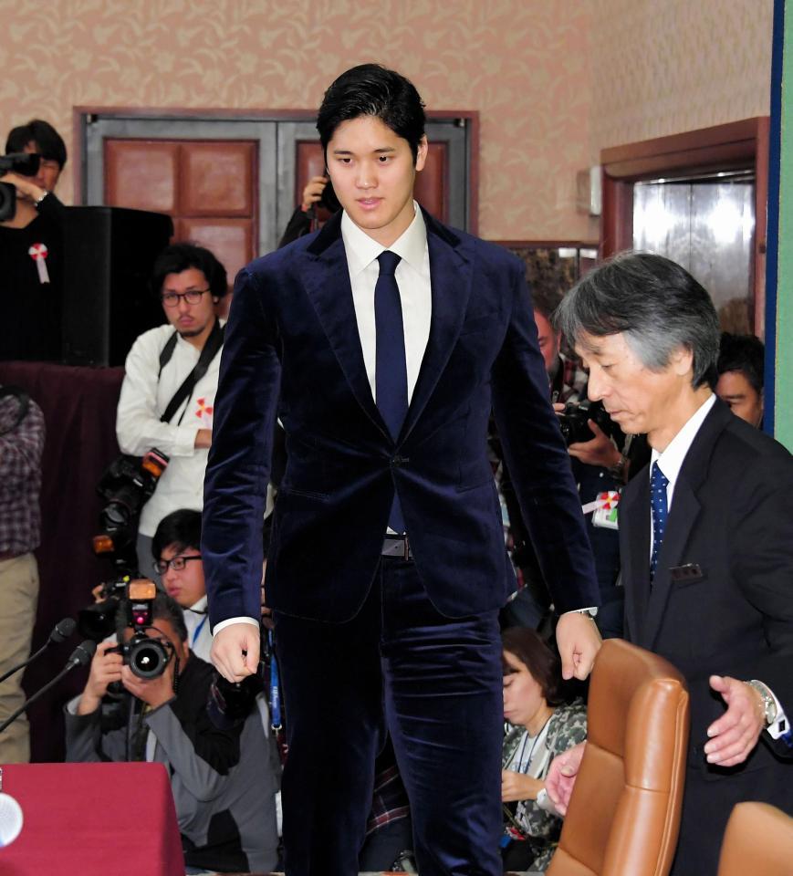 今シーズンを振り返るエンゼルス・大谷翔平＝東京都千代田区の日本記者クラブ（撮影・堀内翔）