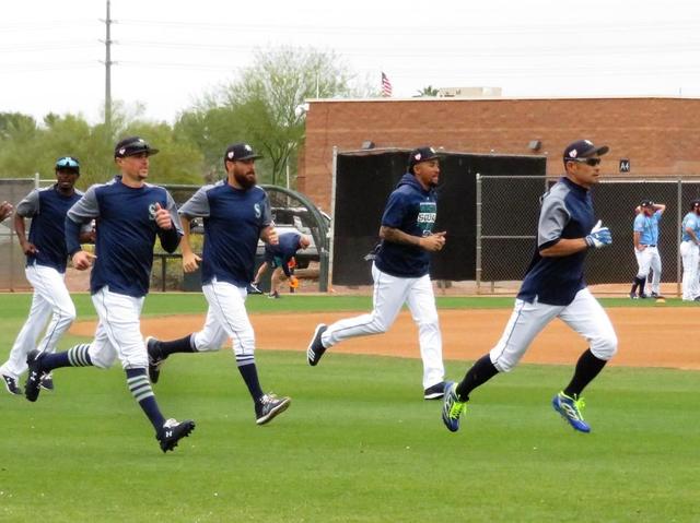 イチロー、「８番・左翼」で２戦連続スタメン出場　１５打席ぶり快音出るか