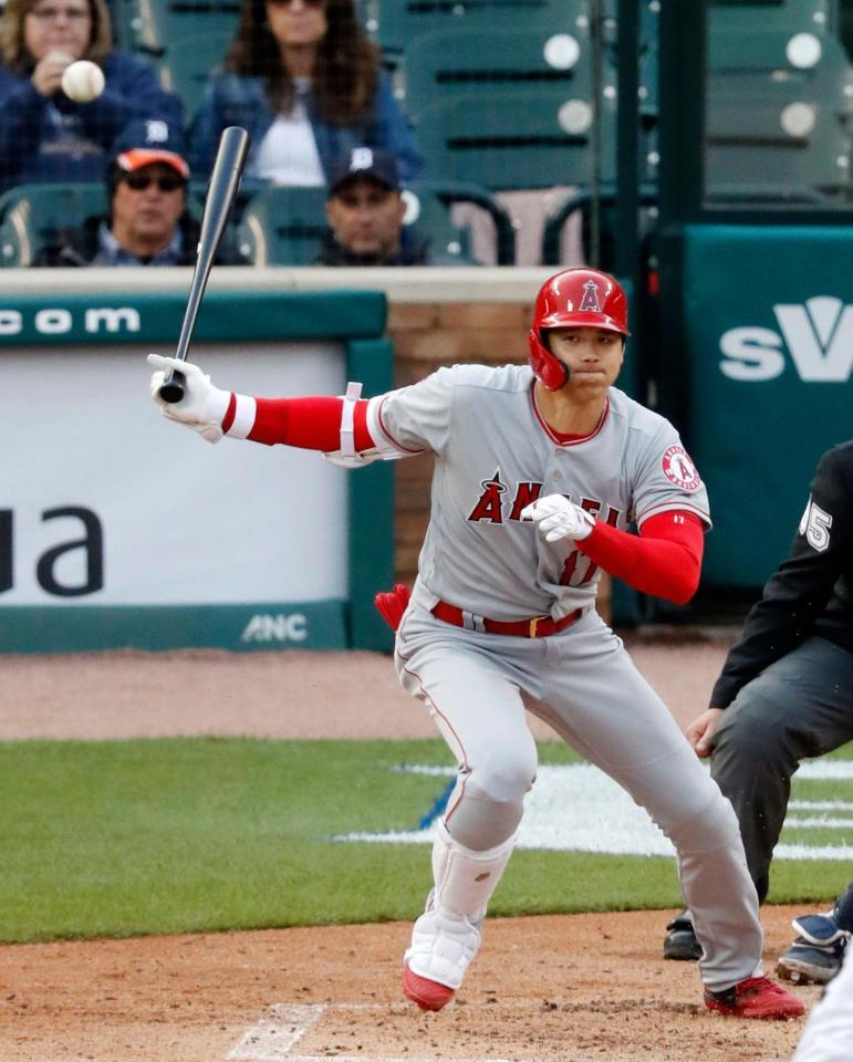 タイガース戦の３回、遊ゴロを放ち、今季初打点を挙げるエンゼルス・大谷＝デトロイト（共同）