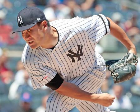 　先発し、６回２／３を５失点で４勝目を挙げたヤンキース・田中（共同）