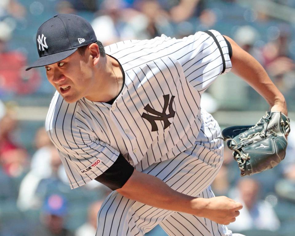 　先発し、６回２／３を５失点で４勝目を挙げたヤンキース・田中（共同）