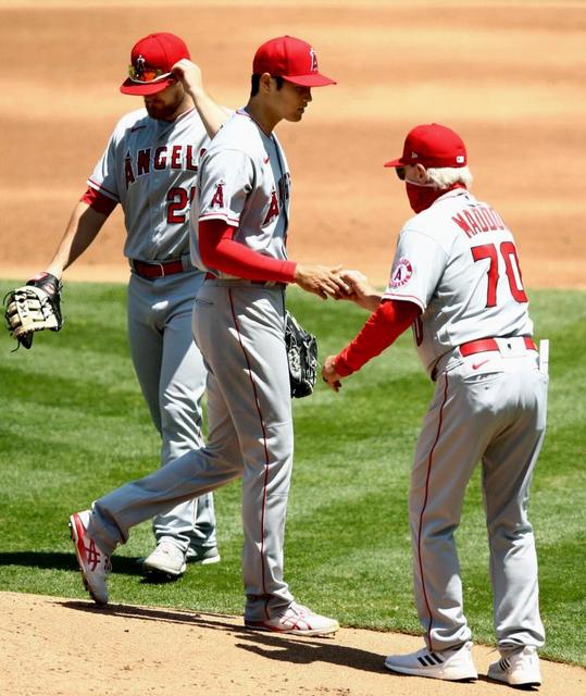 大谷　復帰戦は１死も取れず１７分ＫＯ　３安打３四球　自己最悪５失点