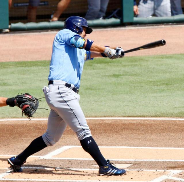 レイズ・筒香　３戦連続安打　頻繁に変わるシフトも「不安ない」