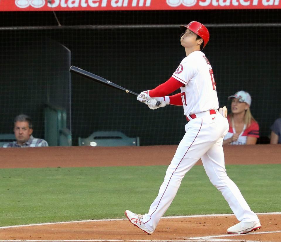 　先制の17号２ランを放ったエンゼルス・大谷