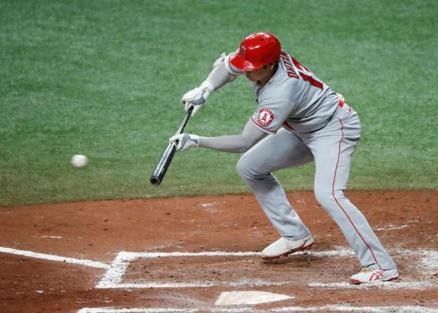 大谷翔平、衝撃の初先頭弾の後は頭脳的バント安打 今季20度目マルチ