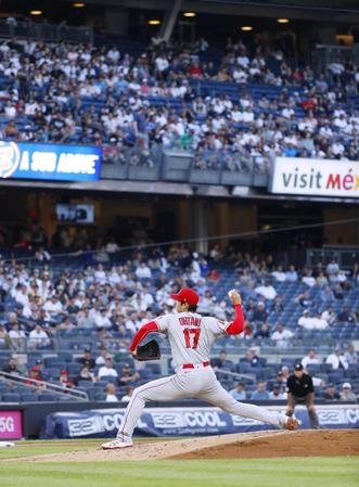 　米大リーグのヤンキース戦に先発登板したエンゼルス・大谷翔平。７失点、今季最短の２／３回で降板となった＝６月30日、ニューヨーク（共同）