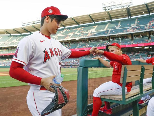 二刀流大谷翔平６連勝で７勝目＆弾丸二塁打　ゲレロとのＭＶＰ候補対決は２打数１安打