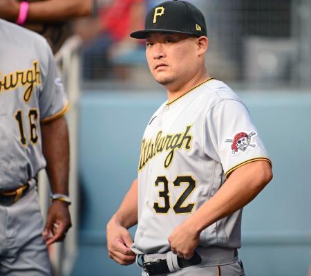 筒香、代打で左翼線二塁打ドジャース戦