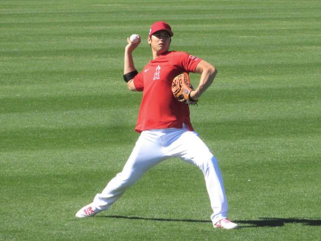 大谷２四球にファンブーイング　快音なしもマドン監督「完璧だった」