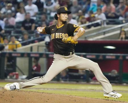 ダイヤモンドバックスとの開幕戦に先発したパドレスのダルビッシュ＝フェニックス（共同）