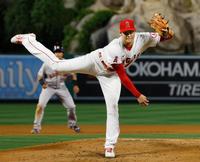 開幕戦に先発した大谷。５回途中１失点で初勝利はならなかった