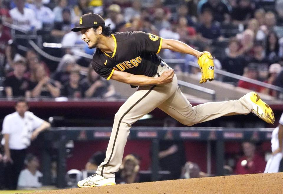 ダイヤモンドバックスとの開幕戦に先発したパドレスのダルビッシュ＝フェニックス（共同）