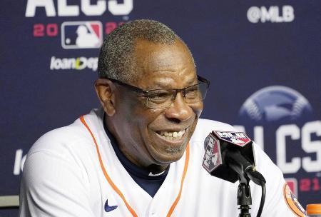 　アストロズのベーカー監督＝ヒューストン（ＡＰ＝共同）