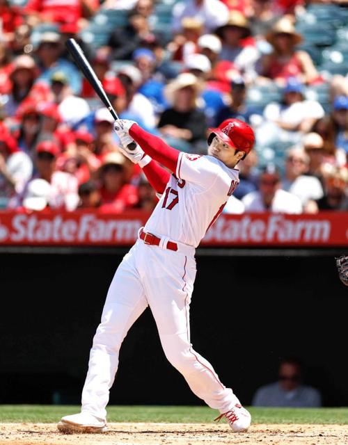 大谷、圧巻２打席連発　不振脱出！メジャー４度目２桁弾
