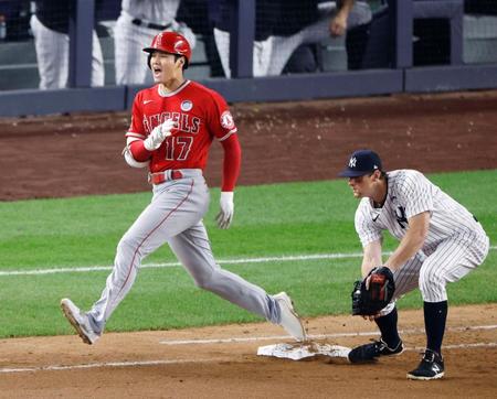 ダブルヘッダー第２試合の７回、遊ゴロに倒れた大谷