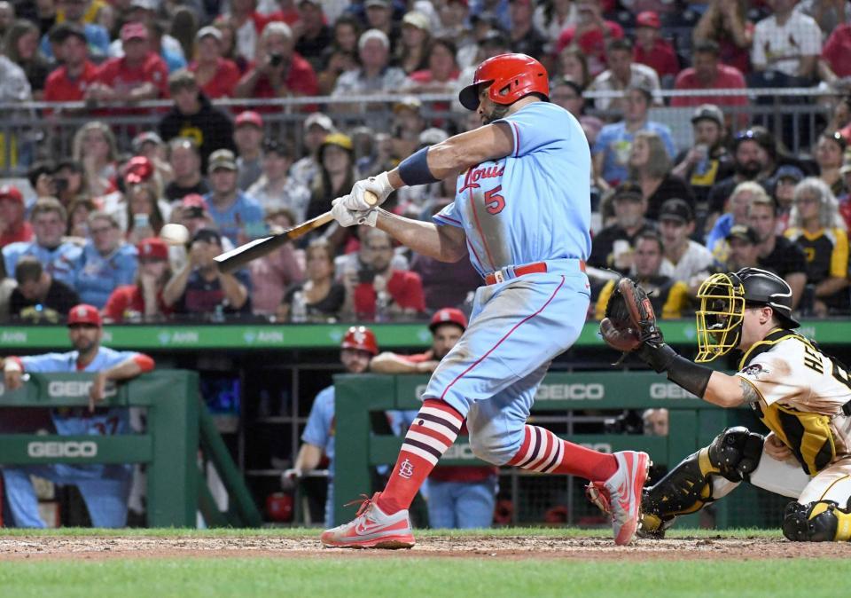 　６回、通算６９６号となる１７号２ランを放つプホルス