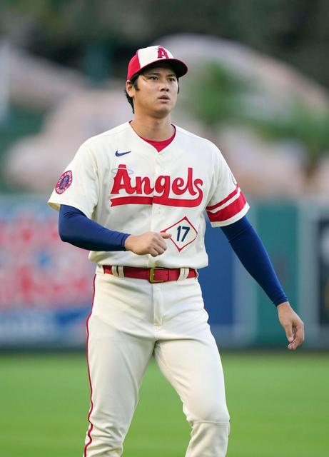 大谷翔平、「３番ＤＨ」　サイ・ヤング賞左腕から３５号に期待　公式サイトＭＶＰ投票２位