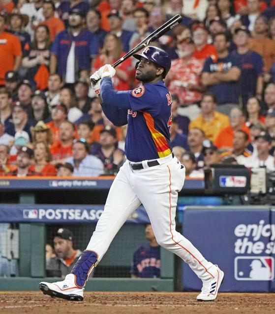 MLB - アストロズ  アルバレス 2022年実使用 vsロイヤルズ ファール アストロズ アルバレス 2022年実使用 vsロイヤルズ ファール