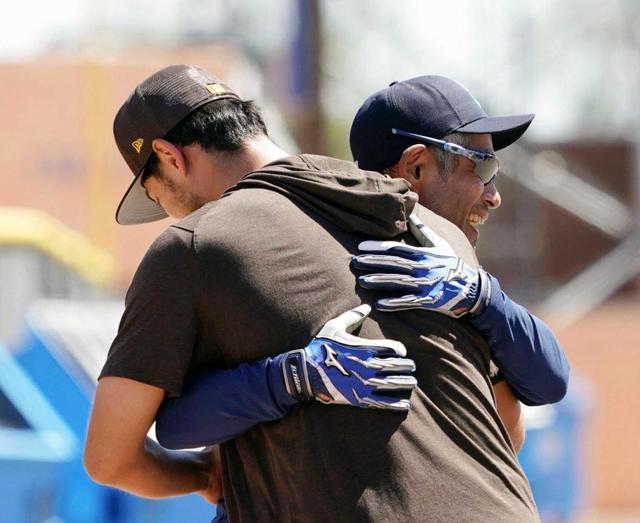 ダルビッシュ　今季初登板は４月４日の見込み　イチローさんからＷＢＣのねぎらいも