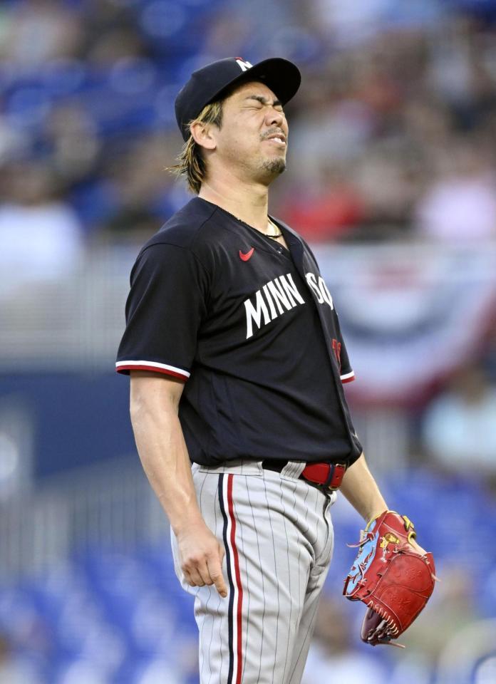 　マーリンズ戦の２回、ガルシアに先制本塁打を浴びた前田＝マイアミ（共同）