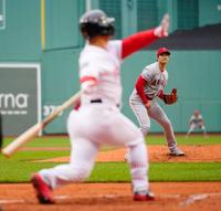 　１回、吉田を空振り三振に仕留める大谷