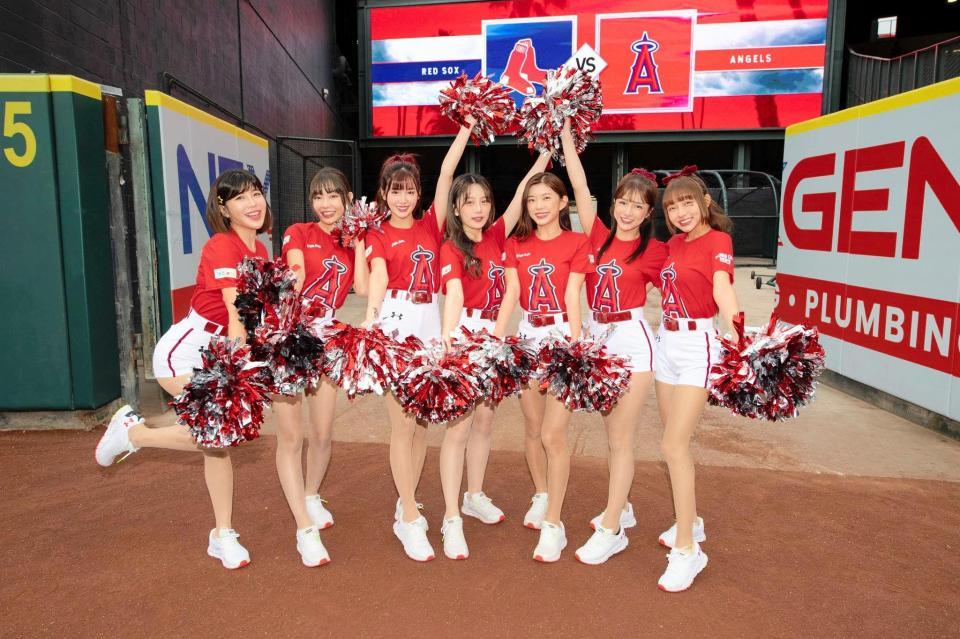 　エンゼルスタジアムでパフォーマンスを披露した楽天ガールズ（提供：Ｌｏｓ　Ａｎｇｅｌｅｓ　Ａｎｇｅｌｓ）