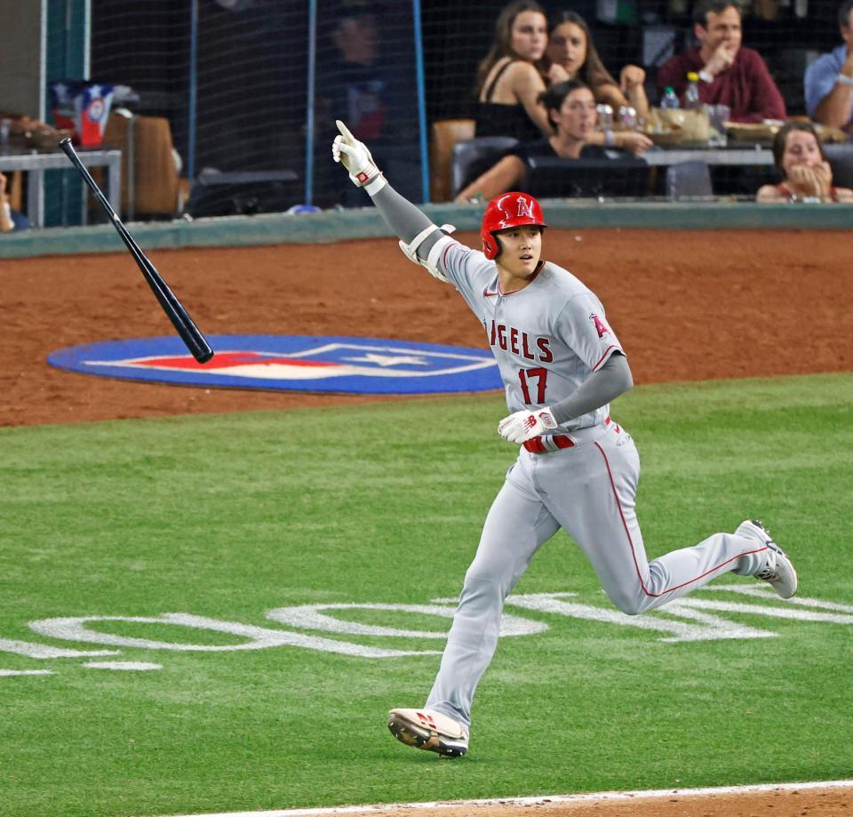 大谷翔平、圧巻の逆方向勝ち越し２０号 １試合２発に米中継局絶叫 