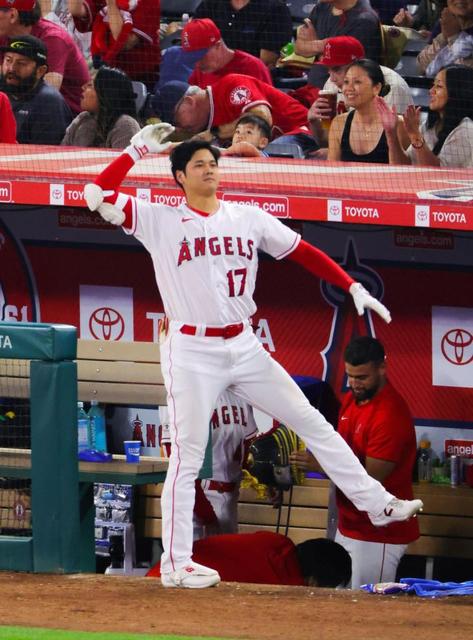 異次元の大谷翔平　６月時点で３０本塁打＆１０盗塁以上はサミー・ソーサ以来史上２人目の快挙