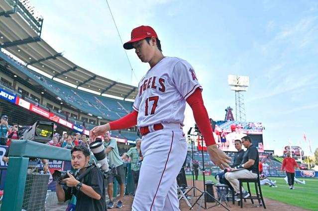 大谷翔平「２番・ＤＨ」　爪損傷で次回登板は不透明　前日懲罰交代のレンヒーフォは二塁スタメン