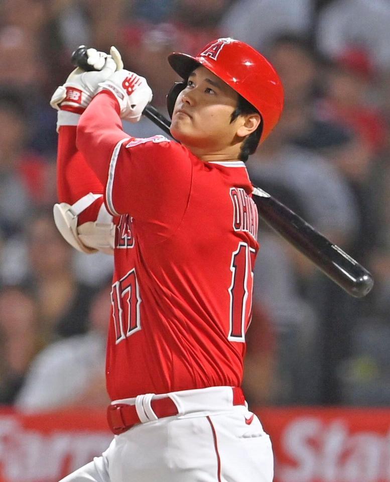 大谷翔平 圧巻３５号で「バットフリップ」トレンド入り ファン悶絶