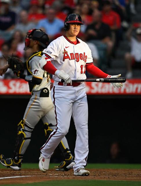 エンゼルス・大谷　３戦連続無安打　ベンチで怒り爆発！ヘルメットたたきつけた