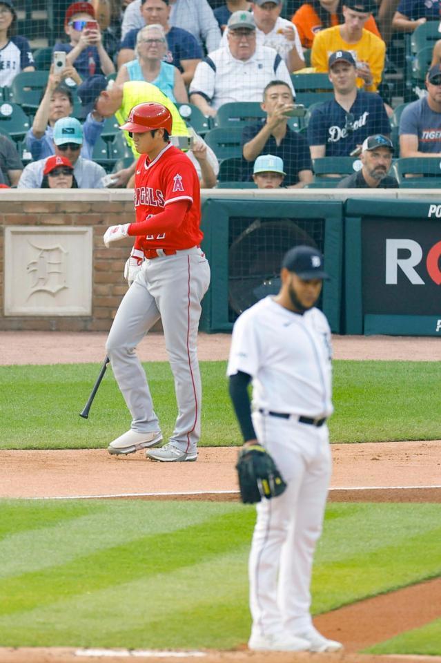 　１回、四球を選んだ大谷